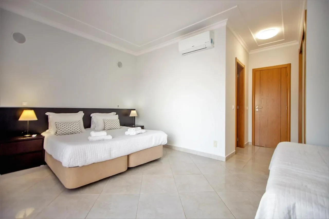 Villa Albufeira By Atlantic Places ポルトガル
